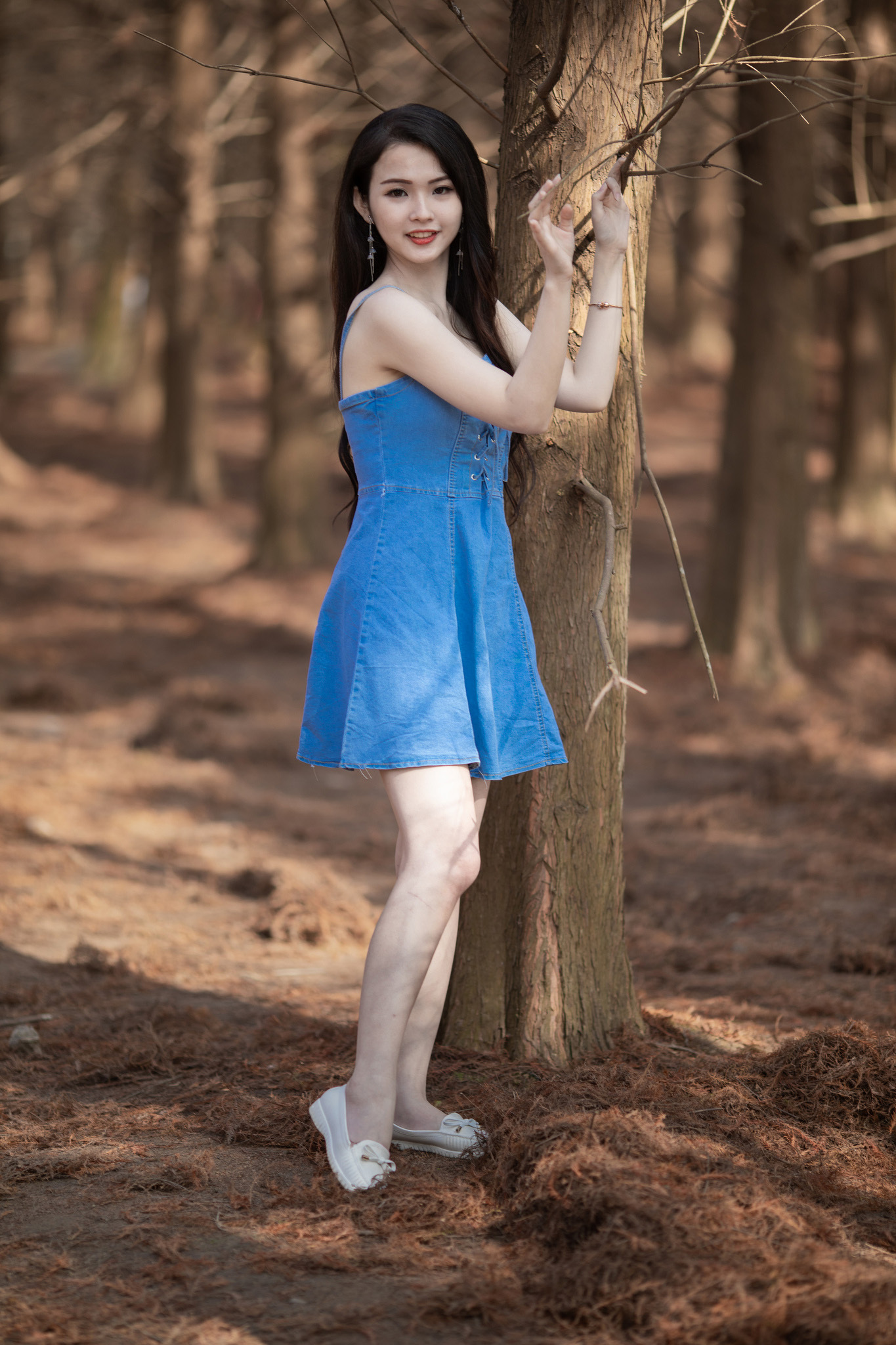 沈秋國作品  邻家女孩杨宓凌